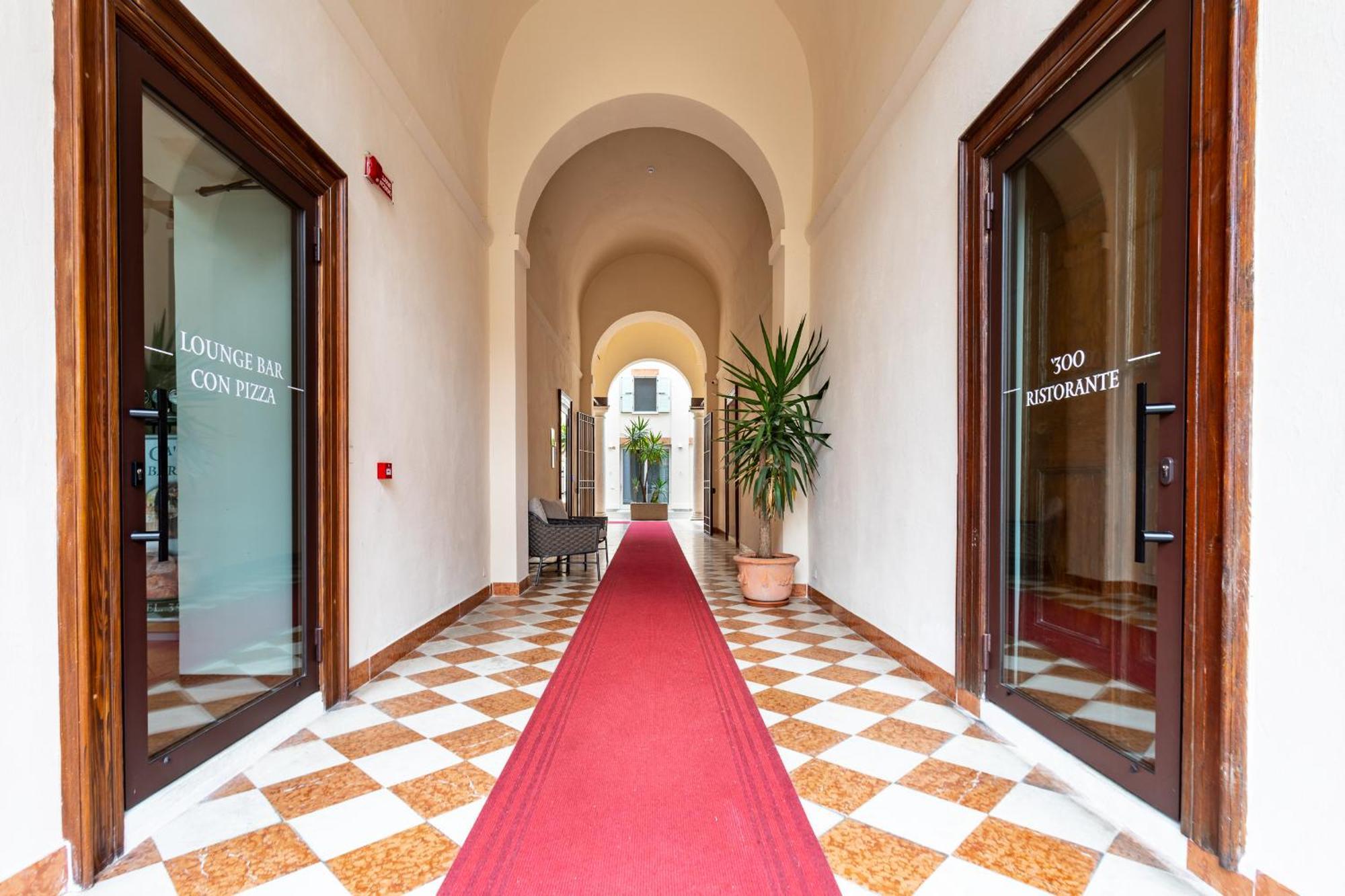 Ca Uberti Palace Hotel Mantova Exterior photo